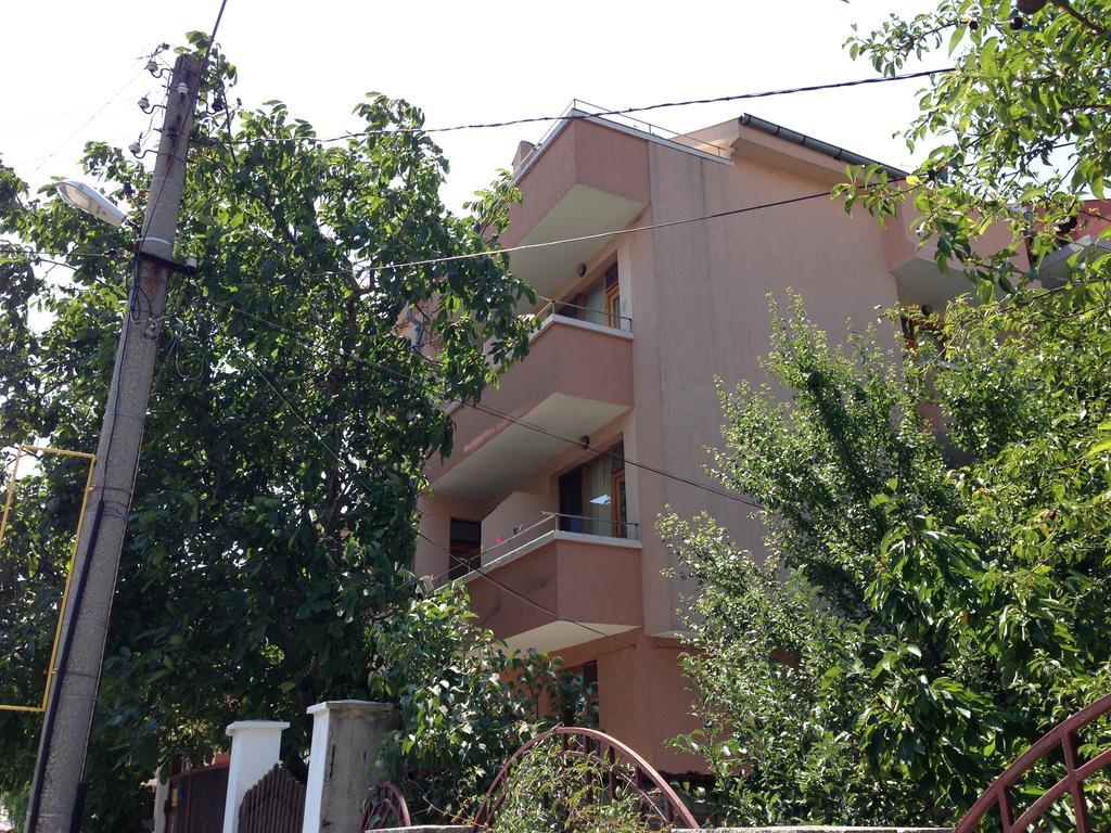 צ'רנומורץ Chervenkov Guest House מראה חיצוני תמונה